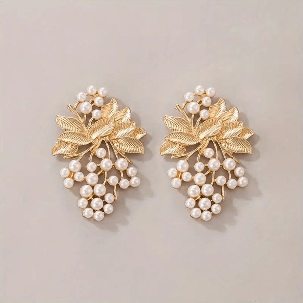 Boho Pearl Flower Leaf Earrings